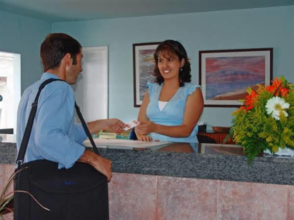 Pension Cardona Arrecife (Lanzarote) Bagian luar foto